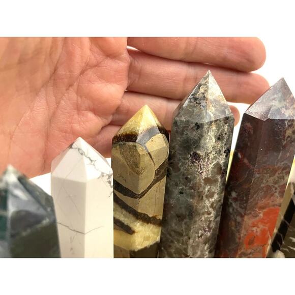 2LB Natural Quartz Stone Obelisk Tower Point Polished Crystal Mixed Lot 12x - Picture 6 of 16